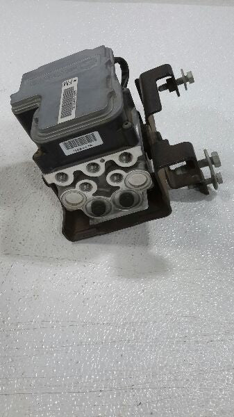 GMC Sierra / Yukon 1500 (1998-1999) ABS Anti-Lock Brake Pump & Module Assembly – Genuine OEM