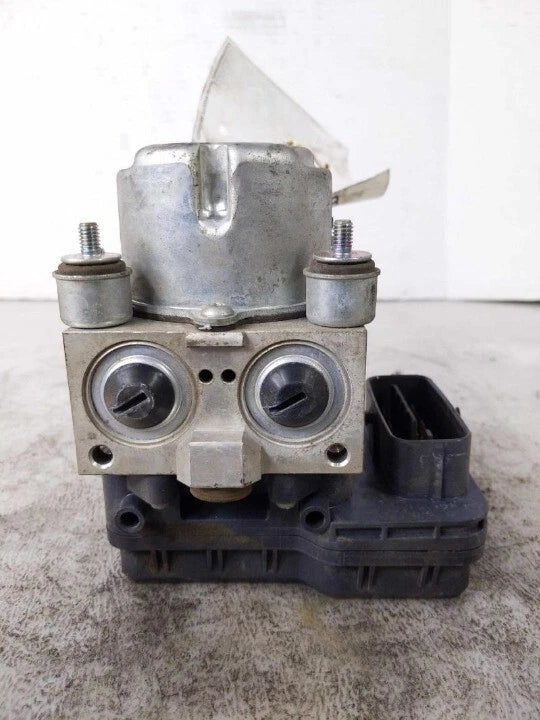 Toyota Tundra 2005-2006 ABS Anti-Brake Lock Pump Assembly Vacuum 4x2 | OEM image 1