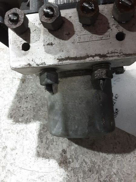 2013-2014 Ford F-150 4x2 ABS Anti-Lock Brake Pump Assembly | OEM image 1