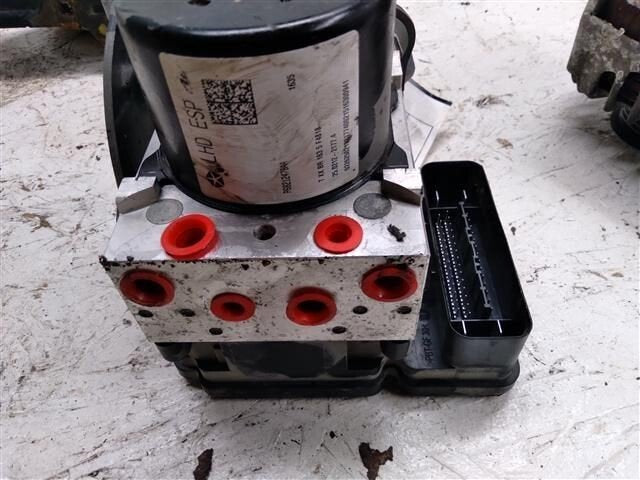 Jeep Compass 2014–2017 ABS Anti-Lock Brake Pump Module OEM | Brake Control Assembly image 0