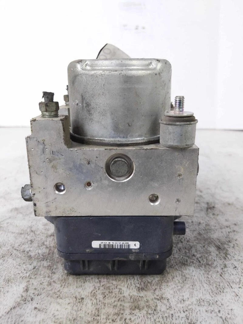 Toyota Tundra 2005-2006 ABS Anti-Brake Lock Pump Assembly Vacuum 4x2 | OEM image 3