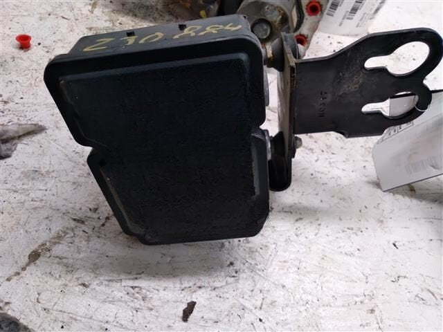 Jeep Compass 2014–2017 ABS Anti-Lock Brake Pump Module OEM | Brake Control Assembly image 1