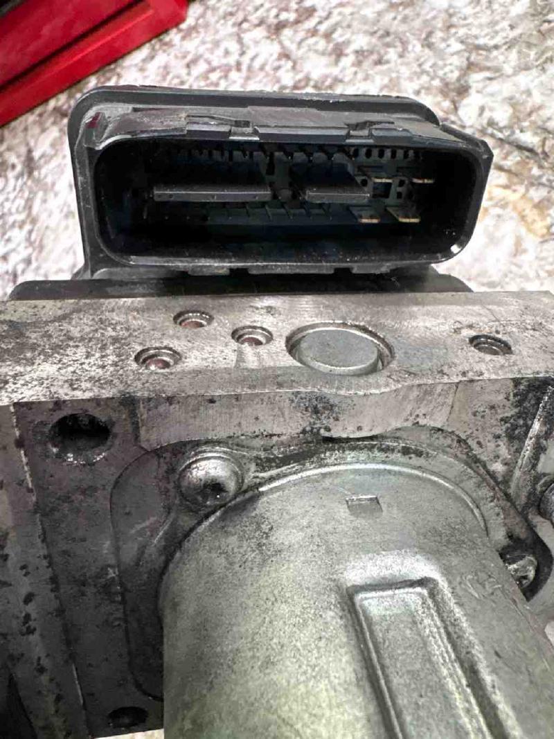 Honda Civic 2014-2015 - ABS Anti Lock Brake Pump Module Assembly - OEM