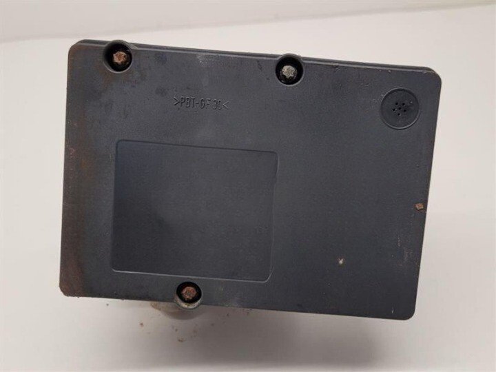 2005-2006 Ford Expedition ABS Pump Assembly (4x4) - OEM image 1