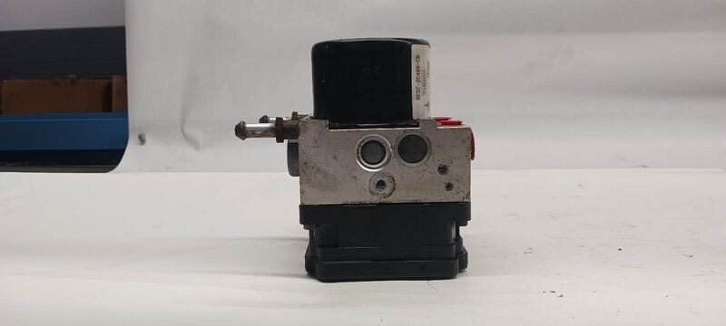 2010-2012 Ford Fusion FWD ABS Anti-Lock Brake Pump Assembly | OEM image 1