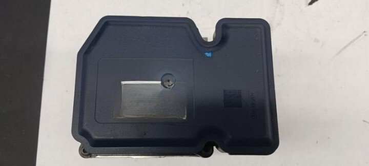 2015 Jeep Grand Cherokee ABS Pump Assembly - OEM image 1