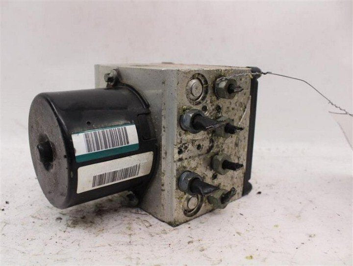 2011 Chevy Malibu ABS Pump Assembly - OEM image 0