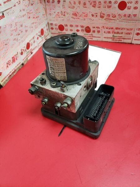 2005–2006 Honda CR-V ABS Anti-Lock Brake Pump Module Assembly | OEM image 0