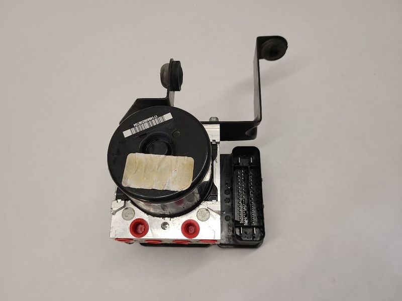 2012-2014Ford Focus Gasoline ABS Anti-Lock Brake Pump & Module Assembly –Genuine OEM
