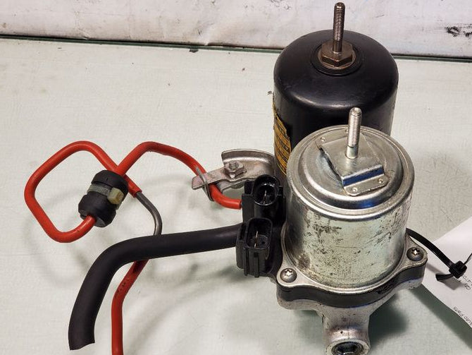 Toyota Prius (2010-2015) ABS Anti-Lock Brake Pump & Brake Booster Assembly – Genuine OEM